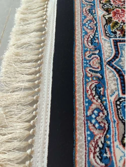 فرش ماشینی 700 شانه طرح کارینا