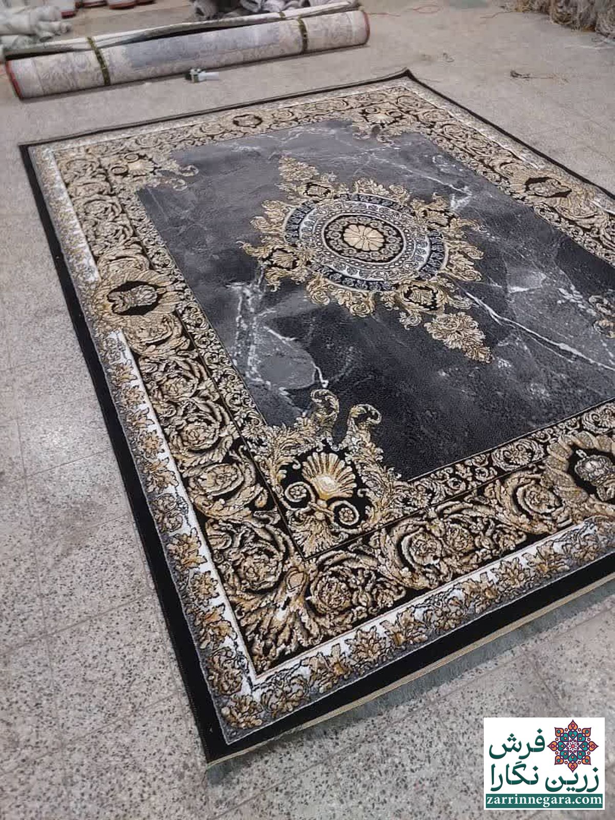 ژیوا مشکی