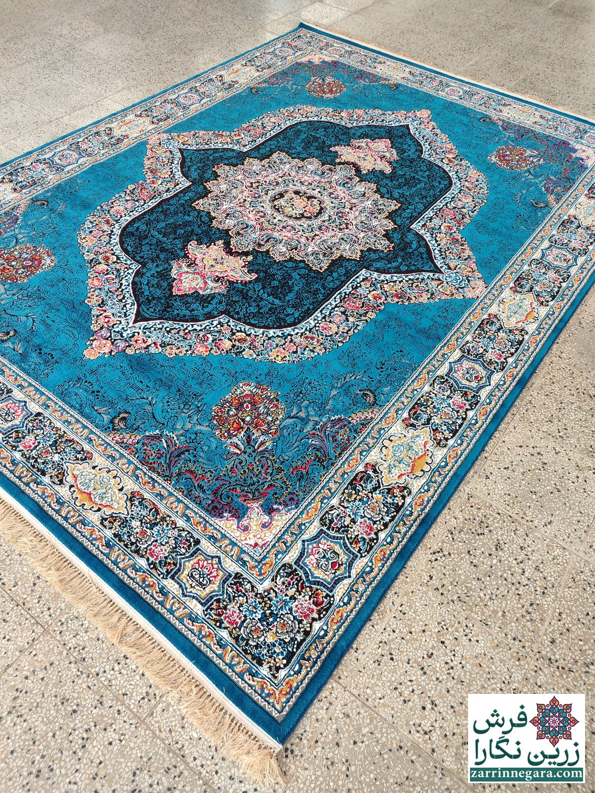 کارینا آبی
