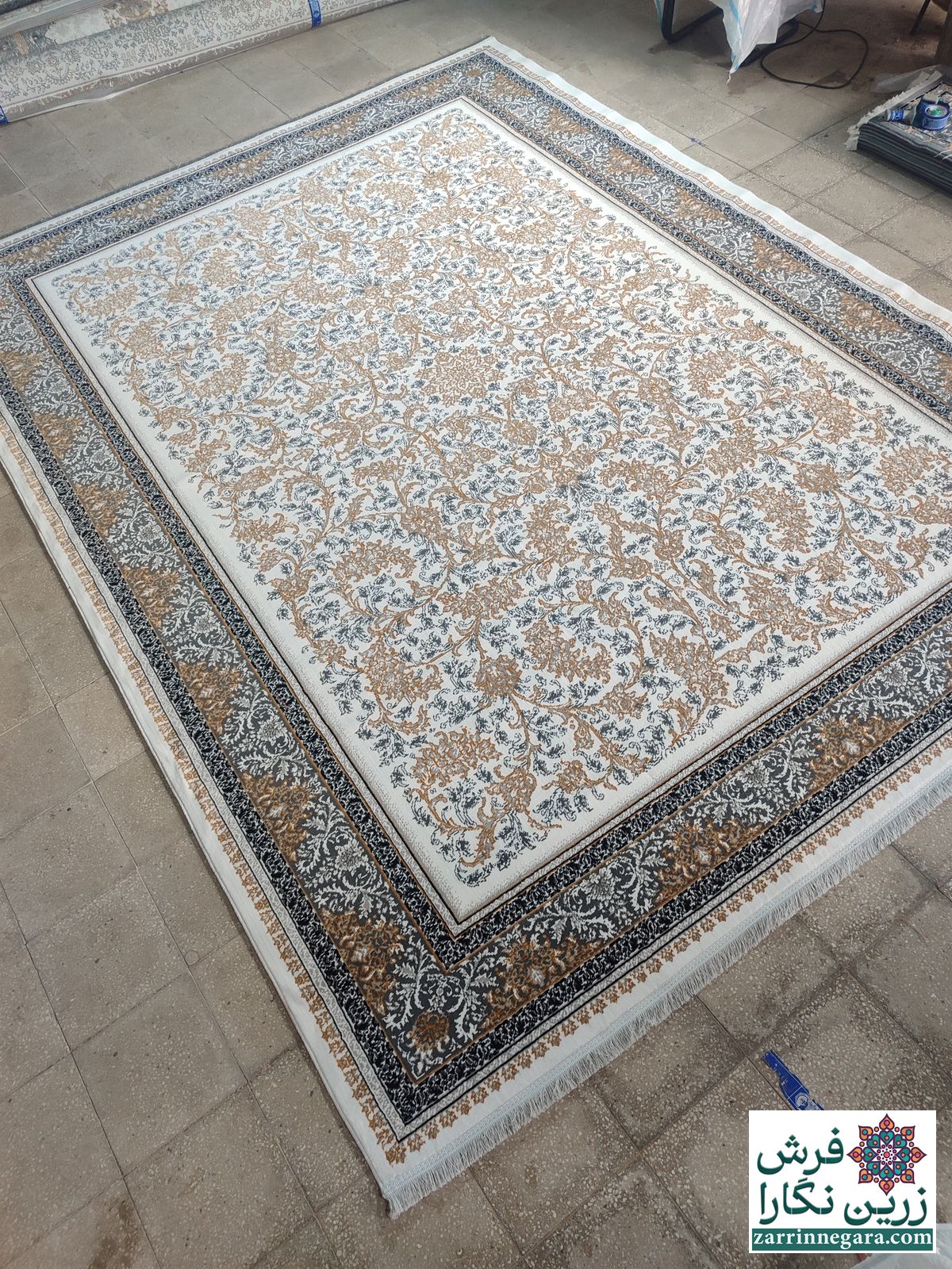 نگار کرم