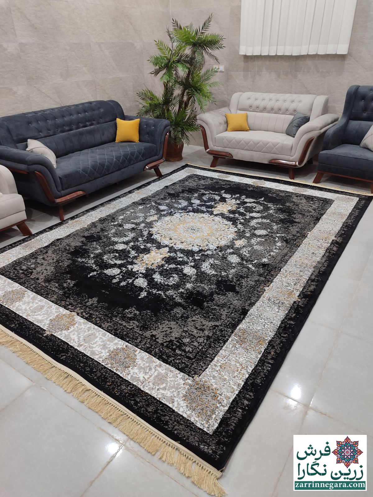 رز مشکی