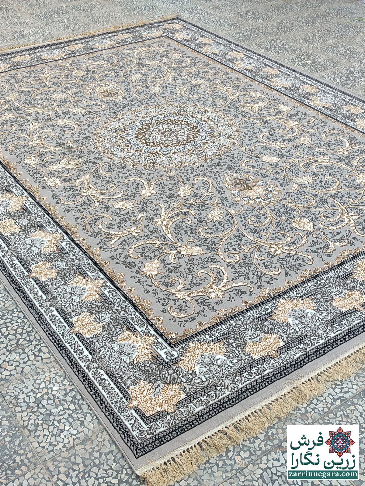 تلناز نقره ای