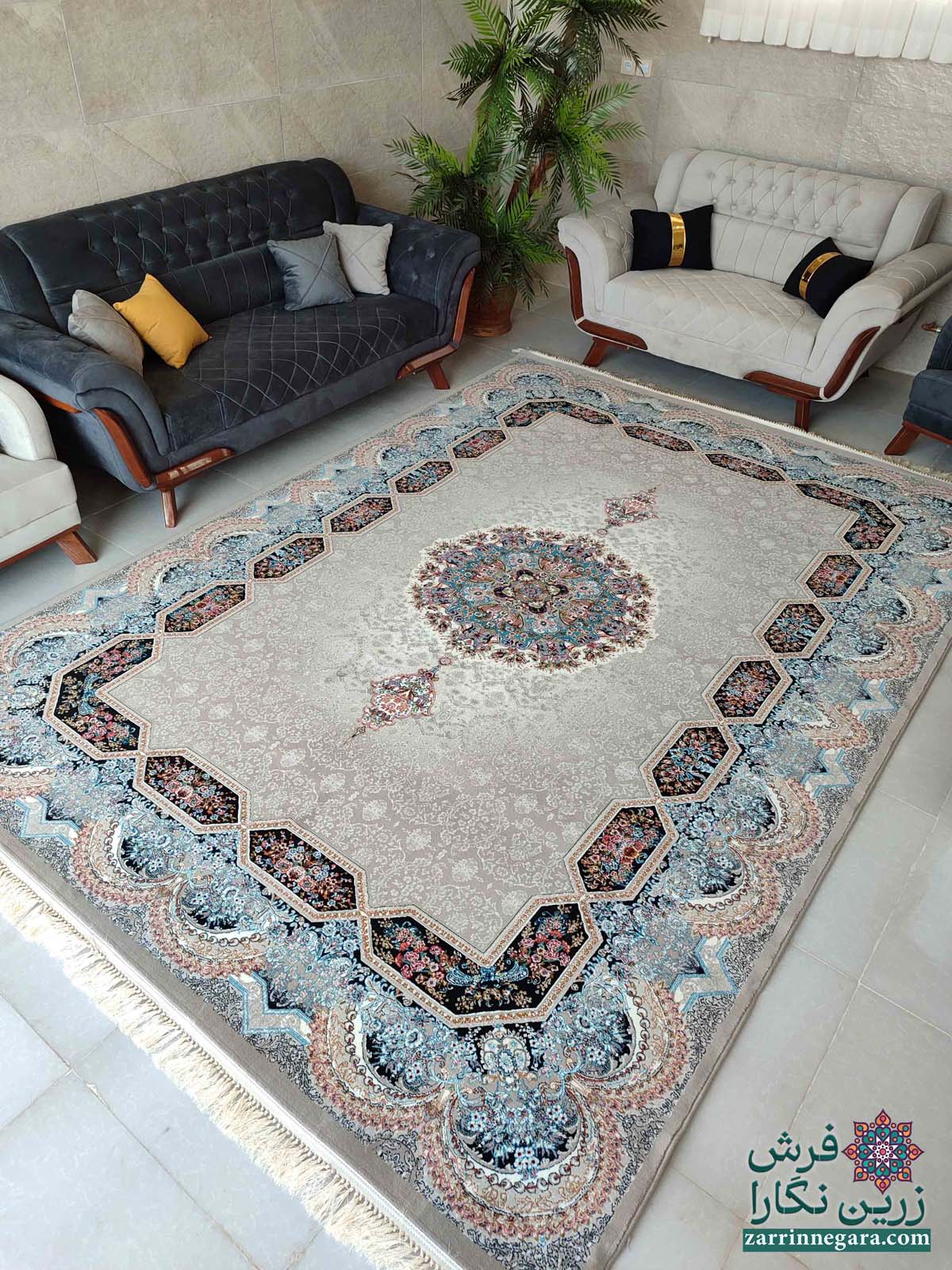 هالیدی فیلی